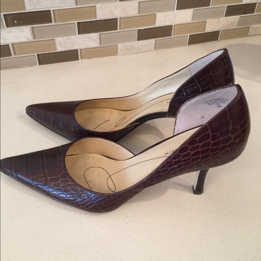 Ann Taylor pointy toe high heels